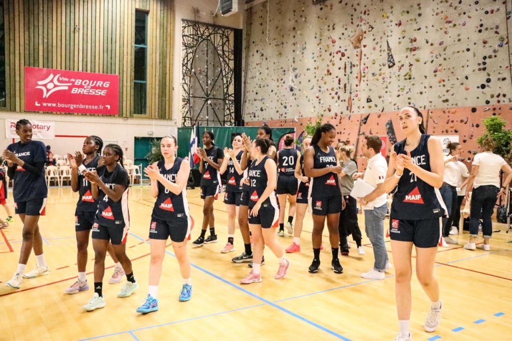 Equipe de France U20 féminine durant le tournoi de Bourg.