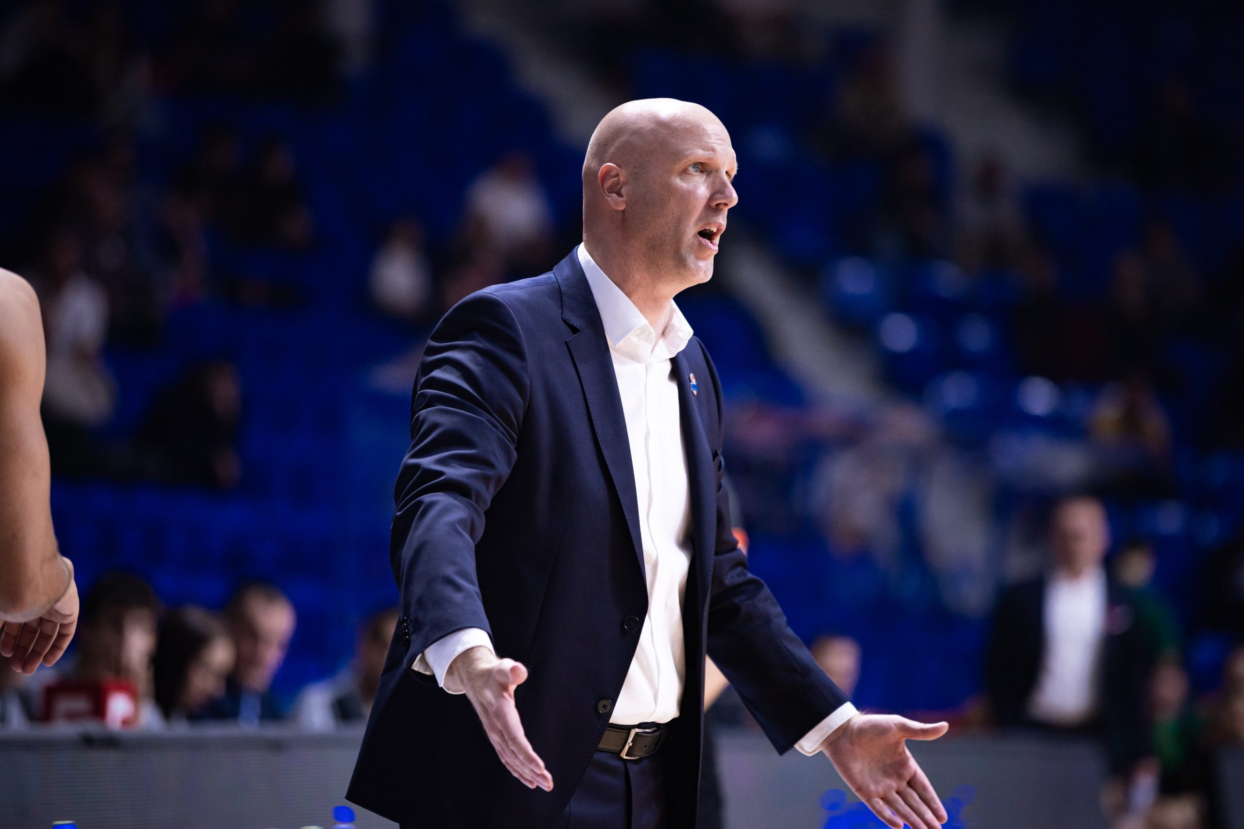 Andrej Zakelj, Buducnost Podgorica coach, will serve as interim coach before Zvezdan Mitrovic takes over