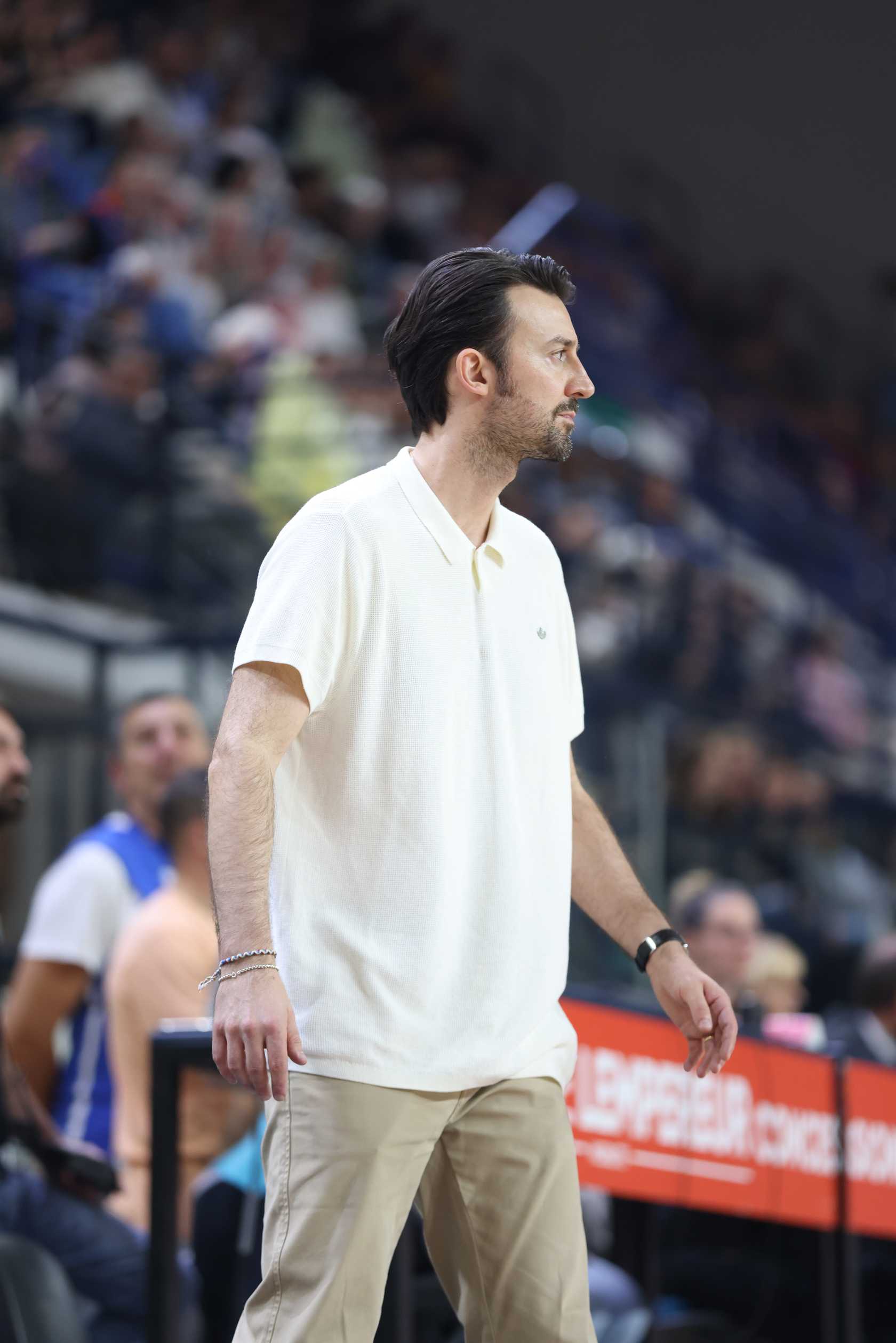 Francesco Tabellini le regard tourné vers le MSB