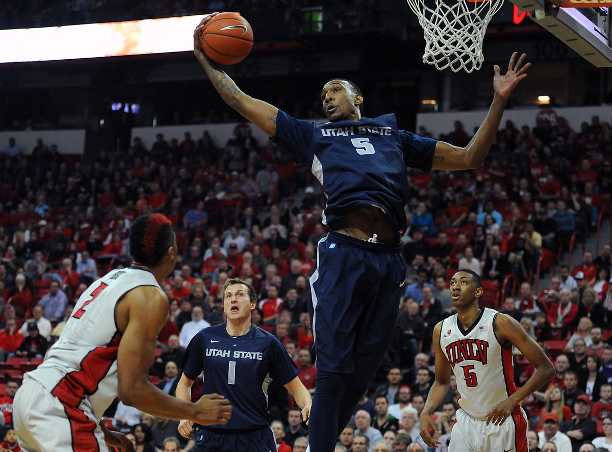 Jarred Shaw avec Utah State le 22 janvier 2014 (© Stephen R. Sylvanie-Imagn Images)