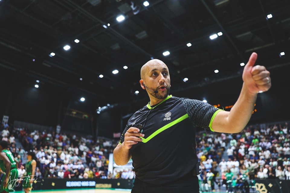 Najib Chajiddine arbitre aussi d'ELITE 2