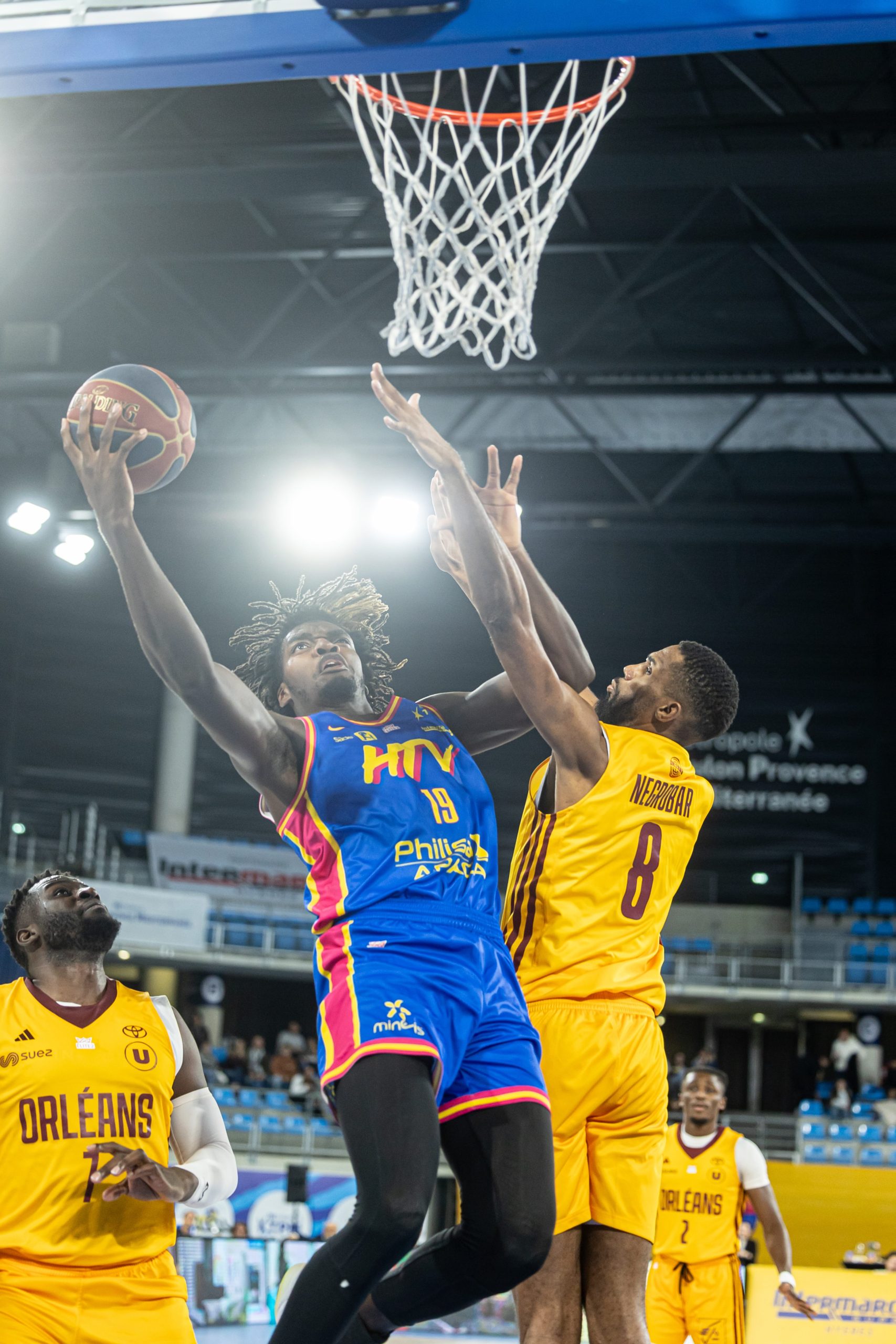 Avec 11 victoires pour 8 défaites, le HTV pointe à la 8e place du classement. Crédit photo : Sébastien Grasset