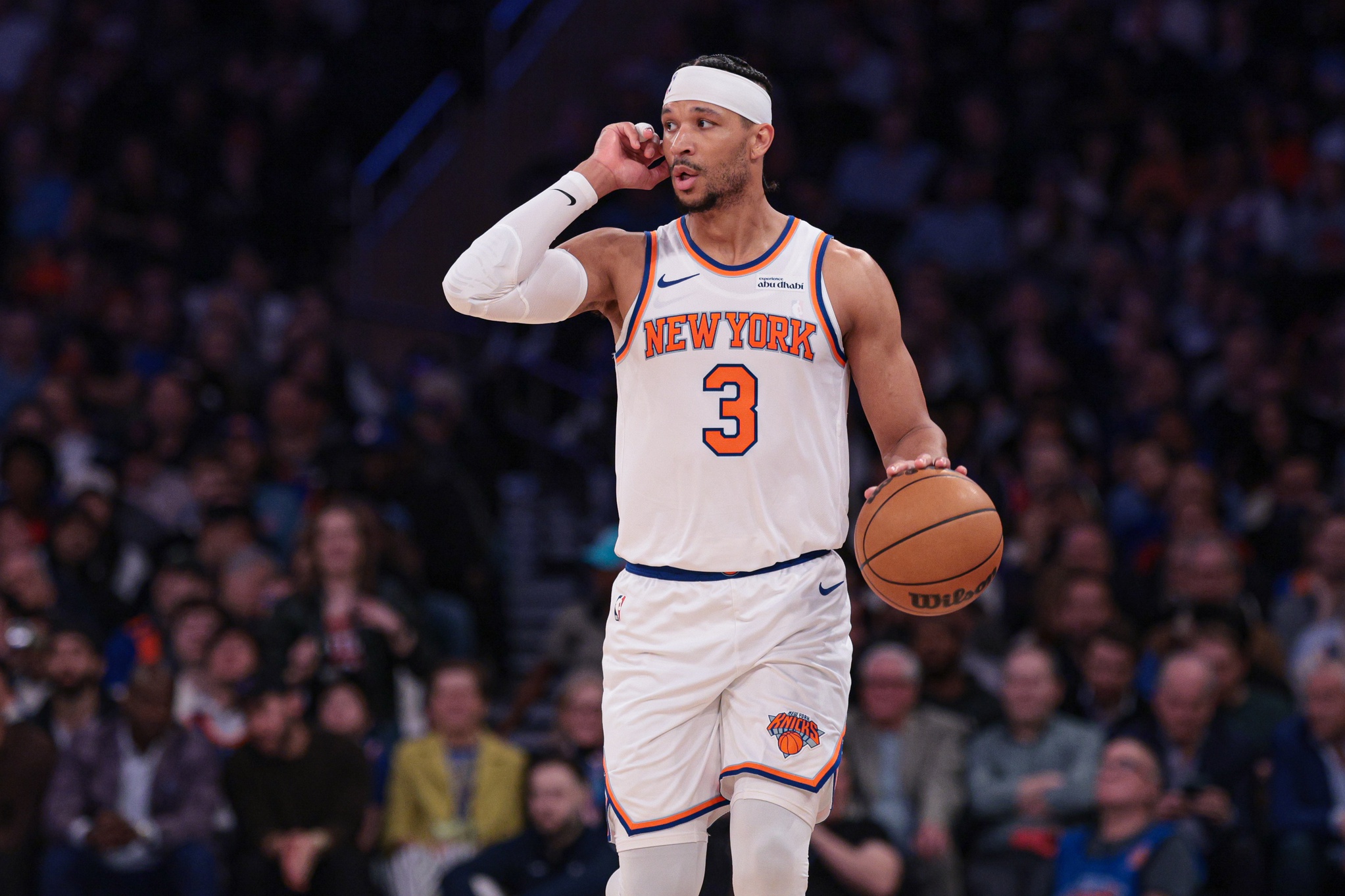 Malgré sa réputation de joueur défensif, Hart compile 11,9 points, 7,4 rebonds et 5,2 passes. Crédit photo : © Vincent Carchietta-Imagn Images