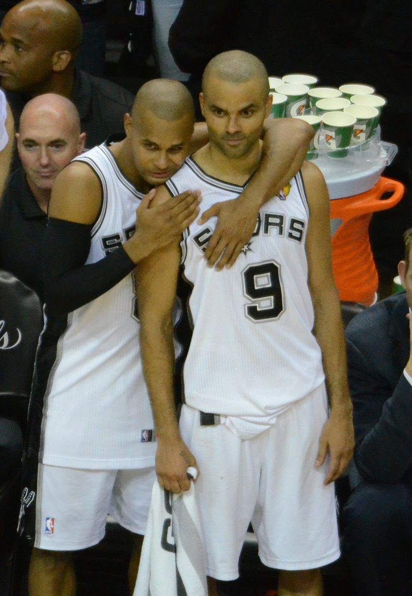 Tony Parker et Patty Mills lors du titre de 2014