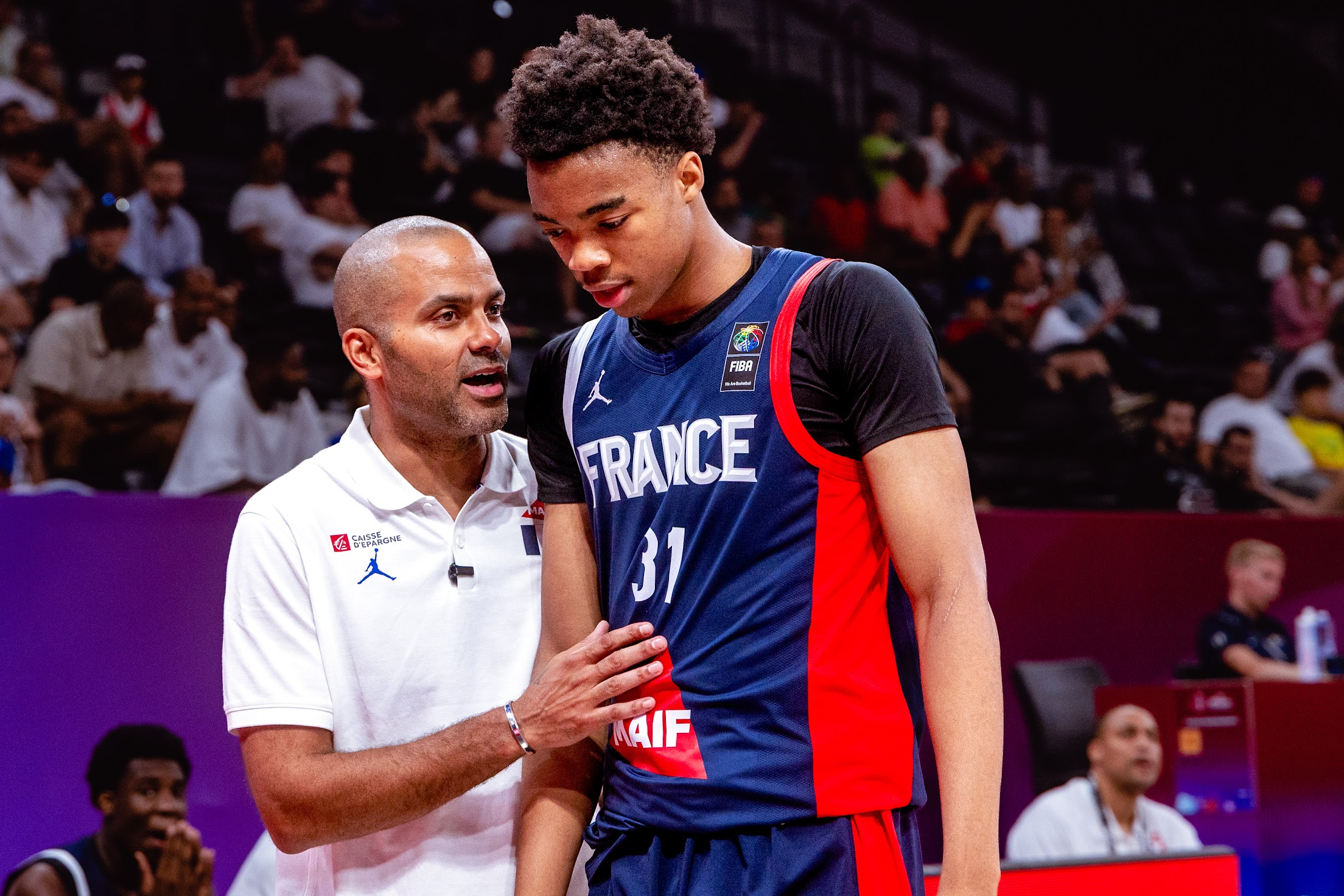 Tony Parker termine sa première compétition en tant que coach sur une bonne note